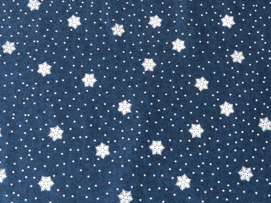 Preview: Patchworkstoff Schneesterne, blauer Untergrund Detailansicht